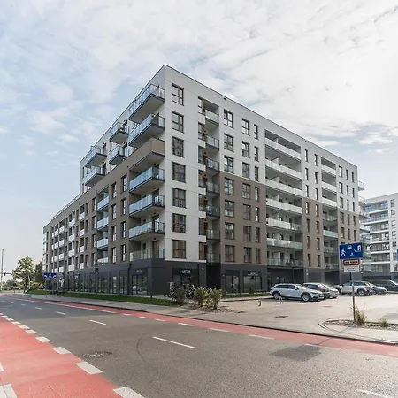 Zajezdnia Wrzeszcz, Bh Properties * Gdaňsk